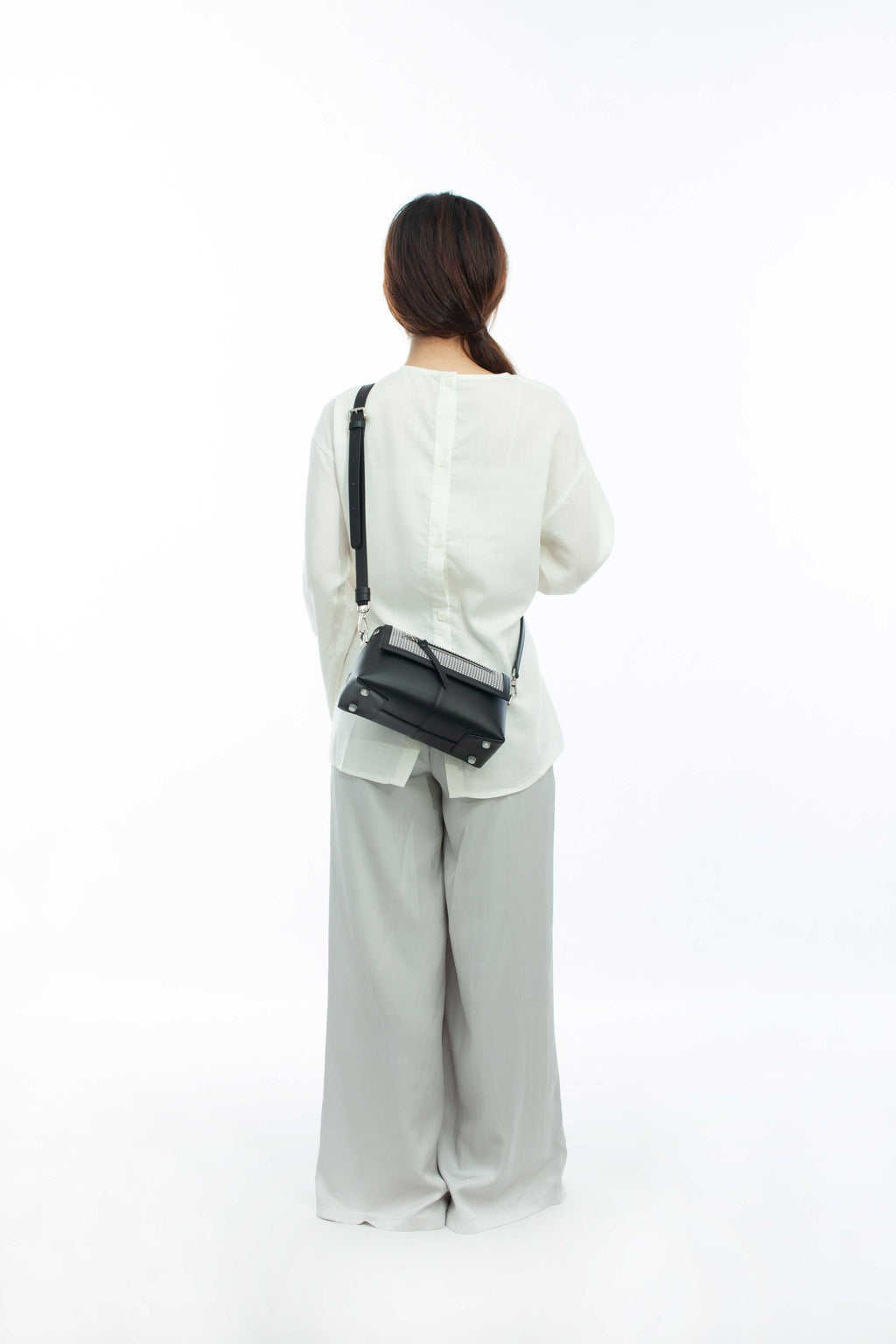 JUVIE-BLACK 1.0