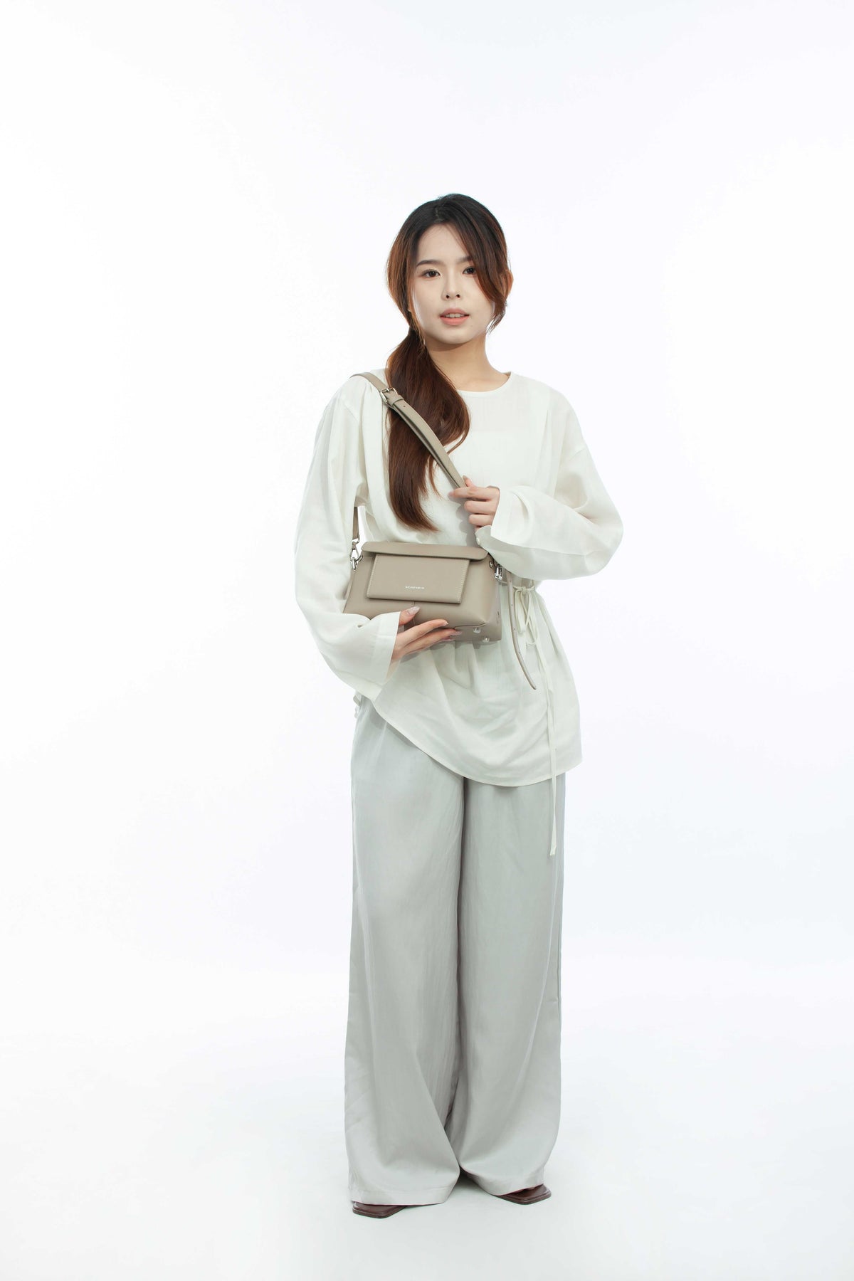 JUVIE-OAK GREY 1.0