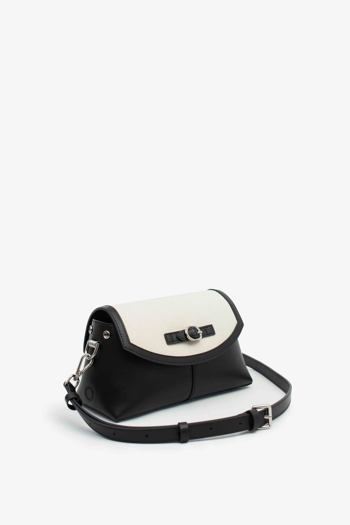JUVIE-BLACK 1.0