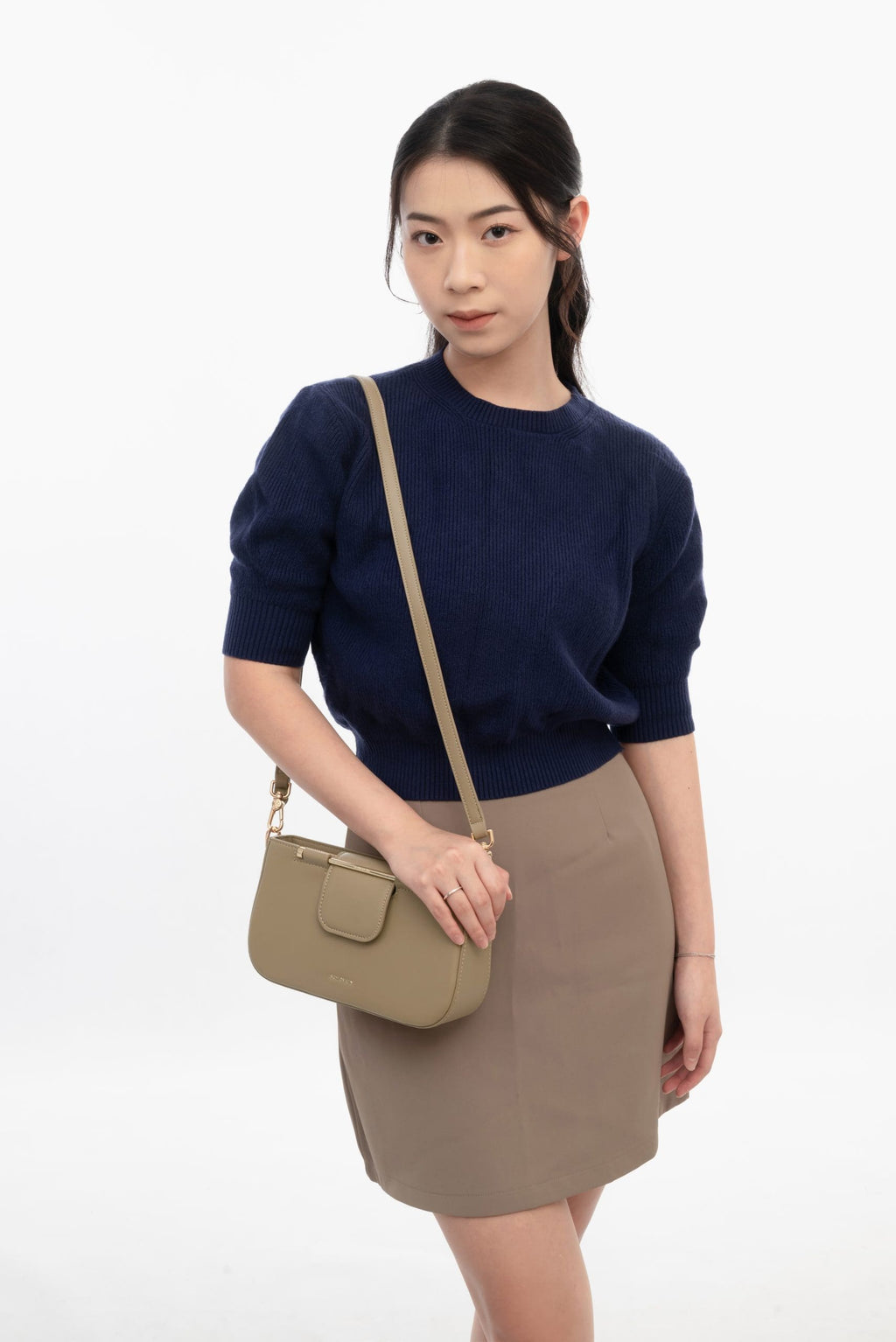 VARRIE-OAK GREY