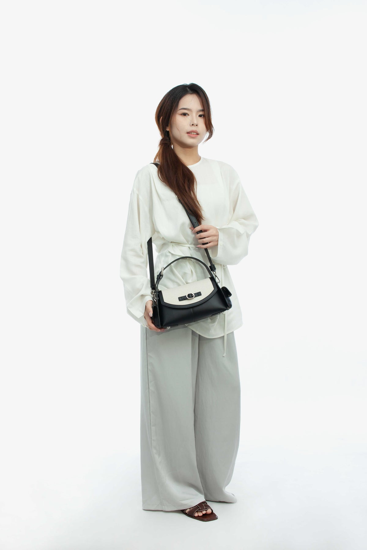 JUVIE-BLACK 1.0