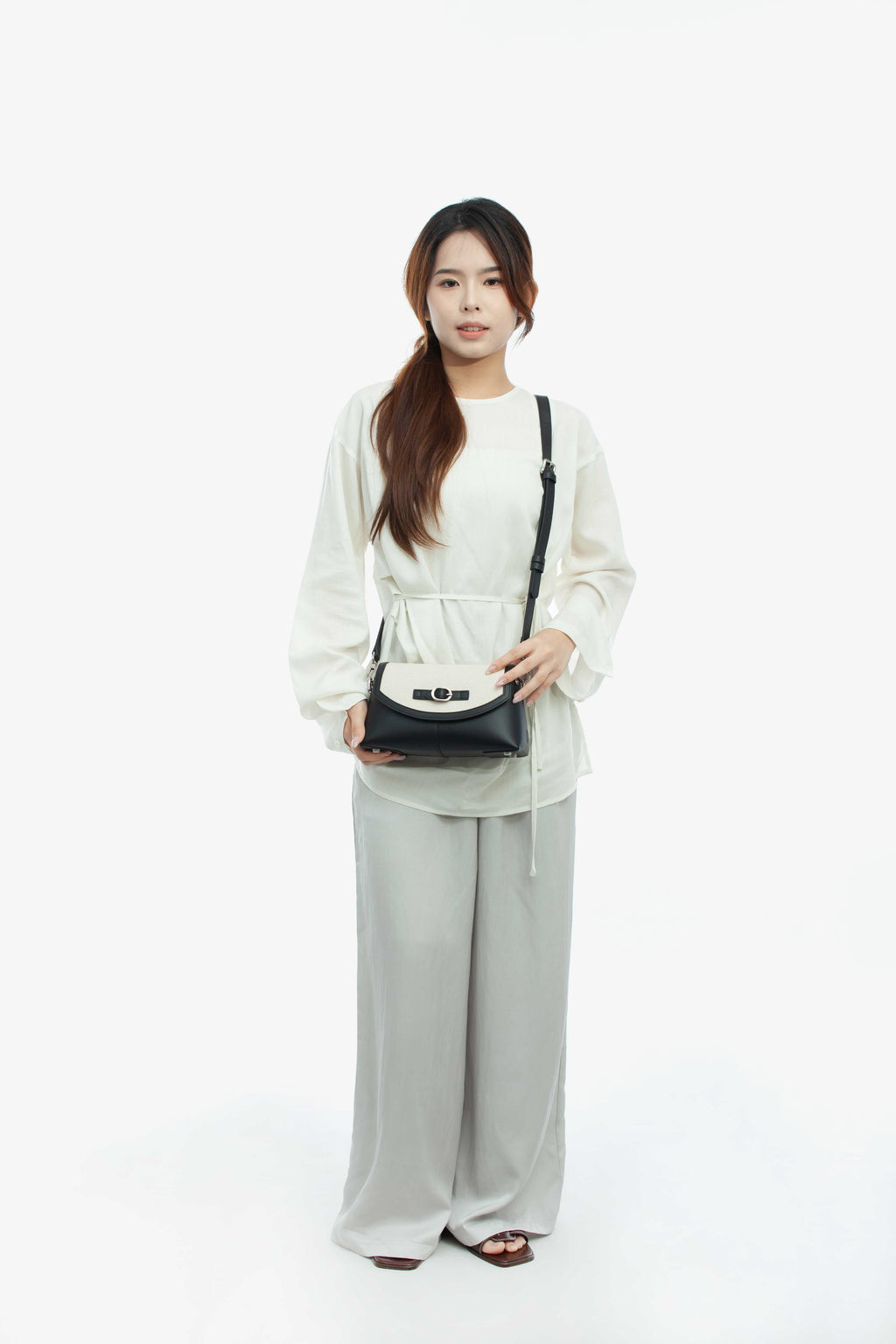 JUVIE-BLACK 1.0