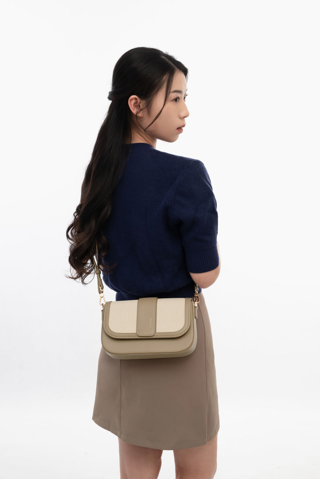 VARRIE-OAK GREY